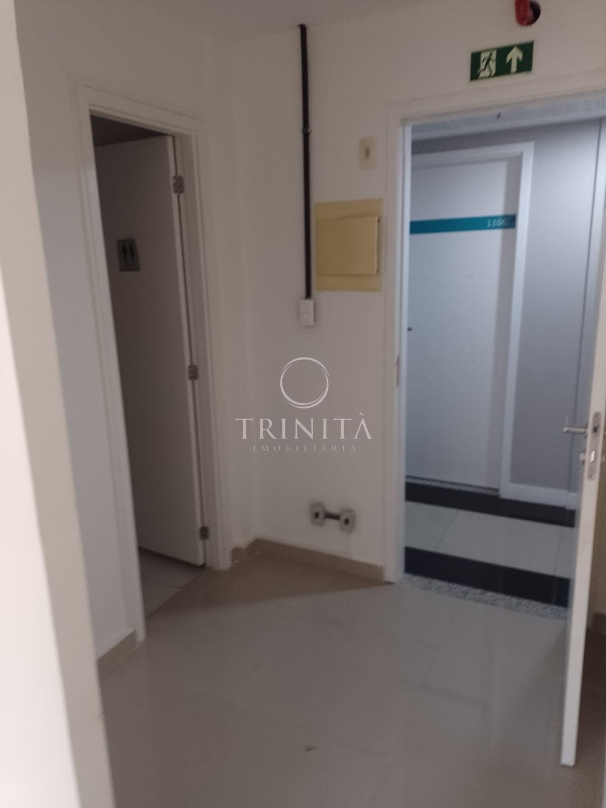 sala-trinitaimobiliaria-flextower