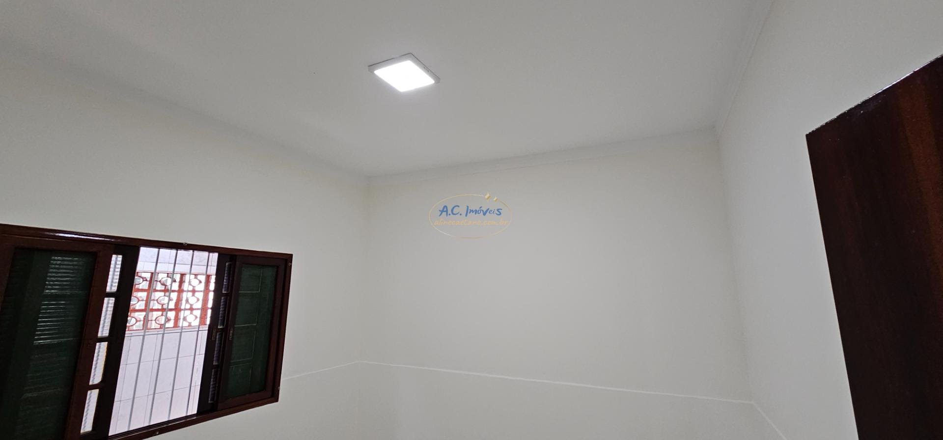 Casa à venda com 2 quartos, 1 suíte, 4 vagas e 65m² no Maracanã, Praia Grande (SP) — foto 14 de 30