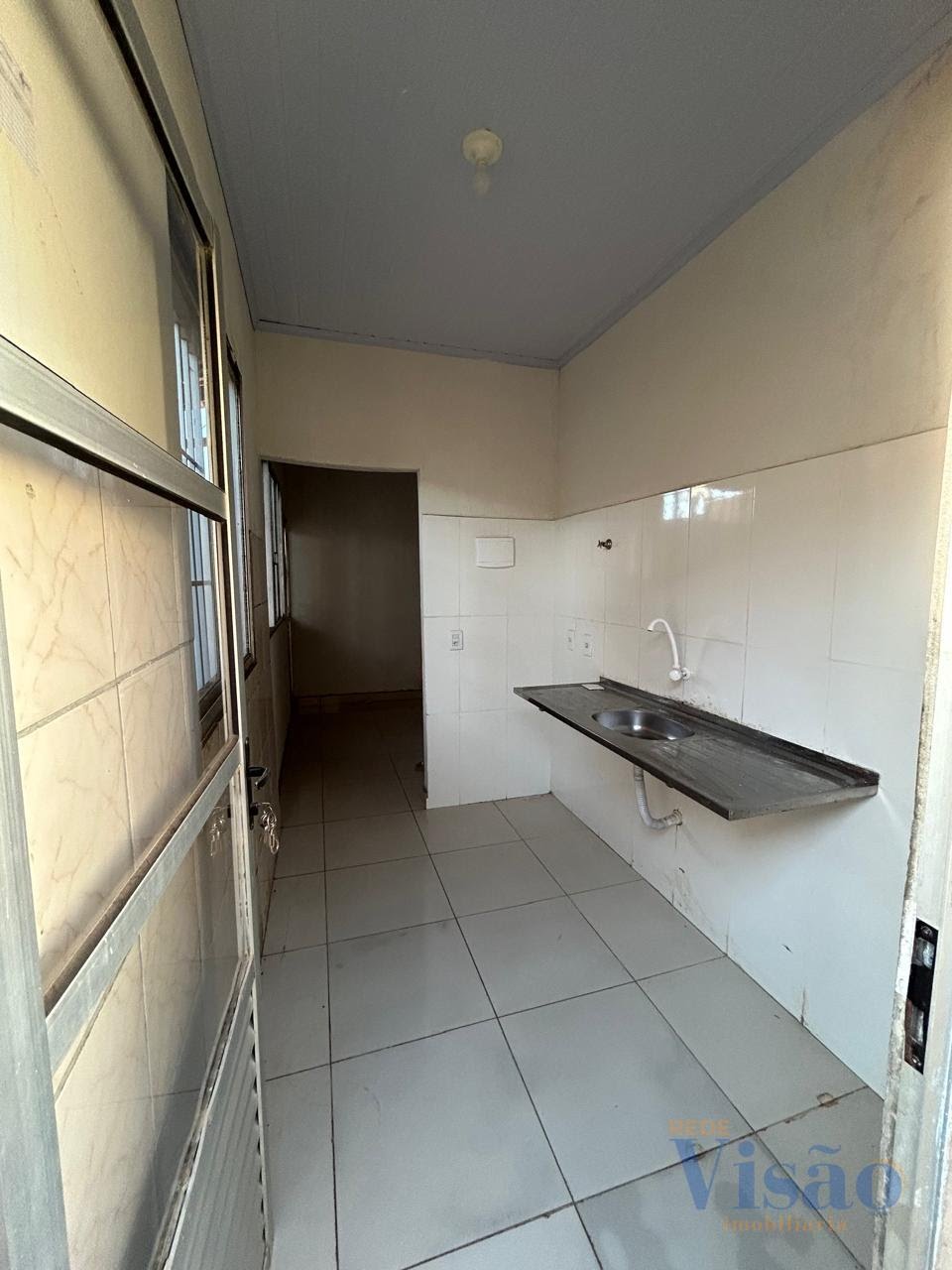 Casa para alugar com 2 quartos, 1 banheiro e 1 vaga no Sarah Kubitschek, Paracatu (MG) — foto 4 de 9