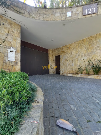 Casa Comercial em Jardim Planalto  -  Arujá