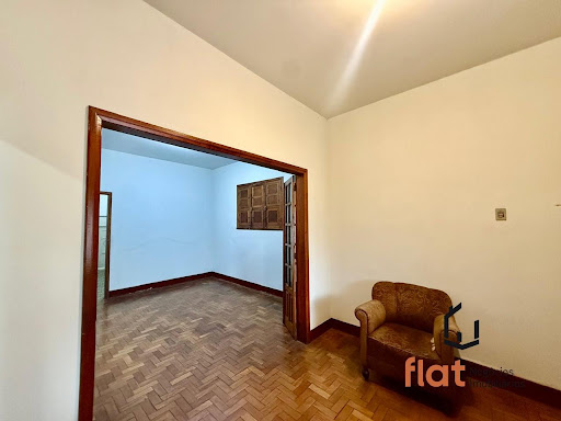 Casa à venda no Centro em Pará de Minas | 4 quartos
