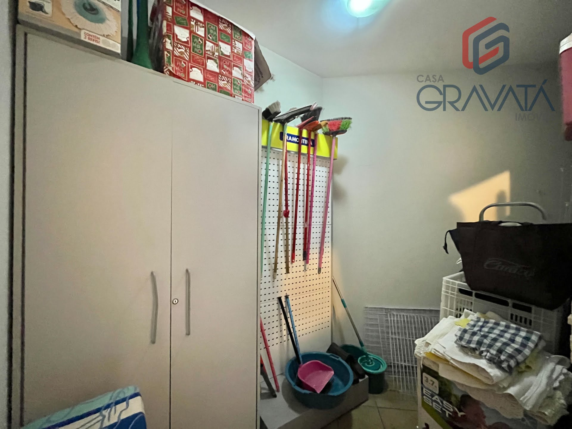 Casa à venda com 3 quartos, 1 suíte, 4 vagas e 220m² no Jardim Pedroso, Mauá (SP) — foto 28 de 30