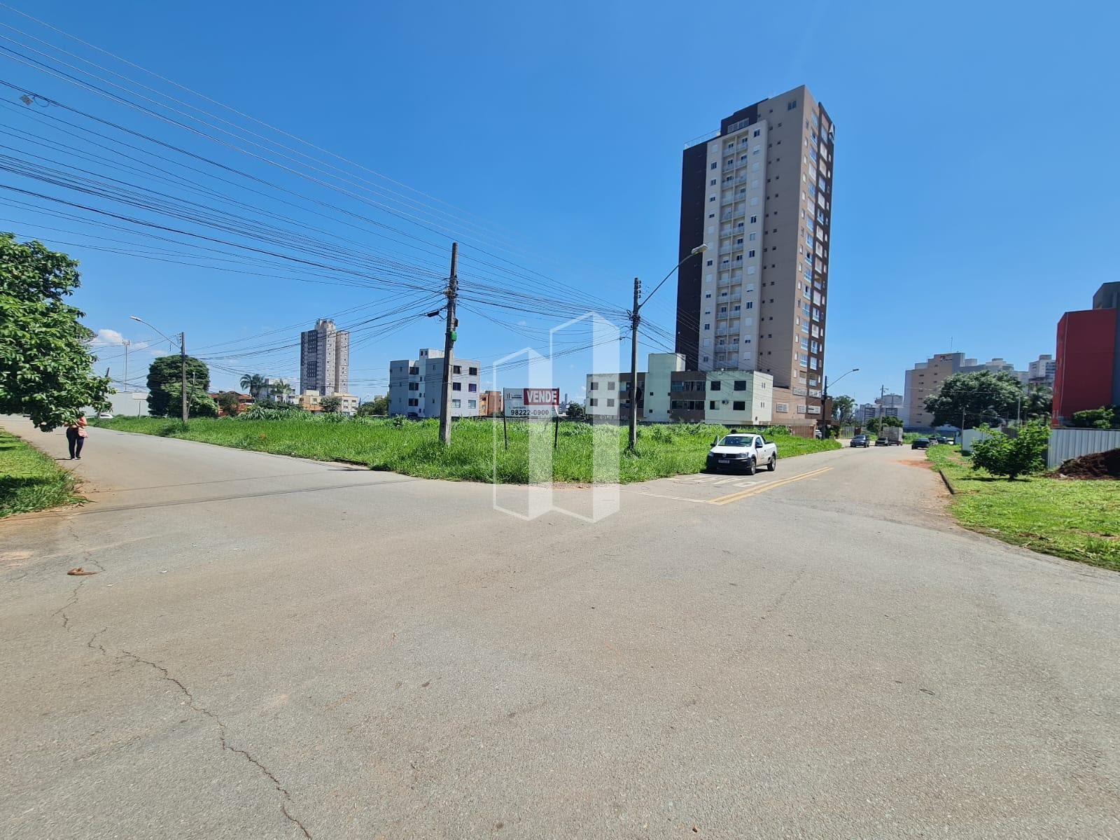 Terreno à venda com 1793m² de terreno no Vila Rosa, Goiânia — foto principal