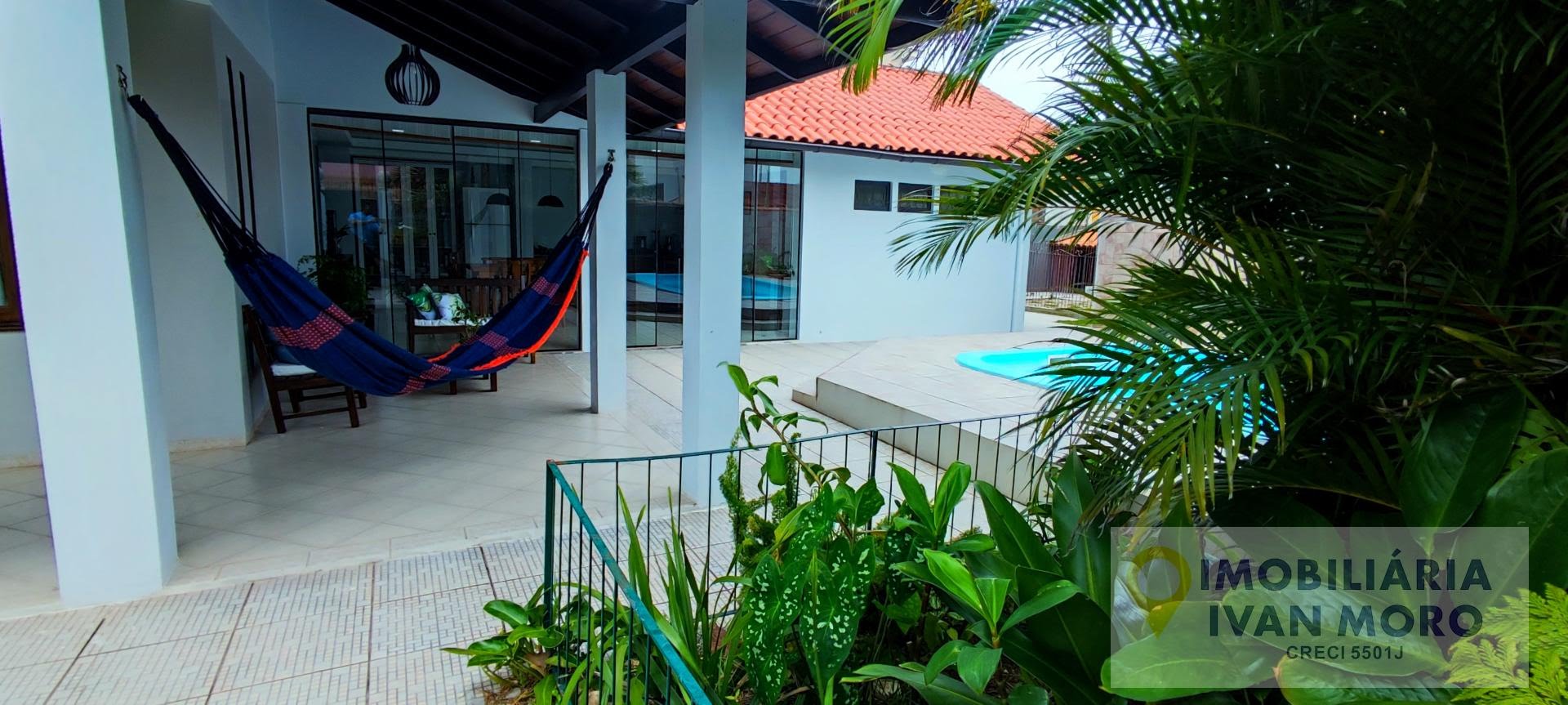 Casa para alugar com 4 quartos, 1 suíte, 2 vagas e 190m² no Daniela, Florianópolis (SC) — foto 8 de 30
