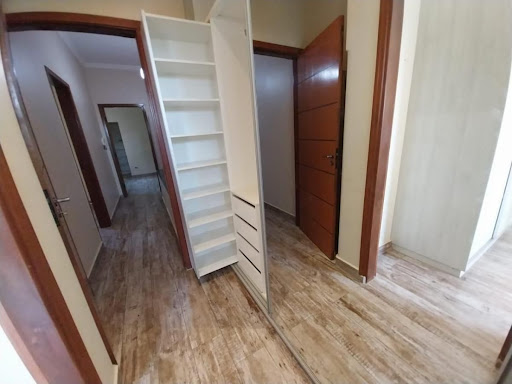 3890291949.jpg