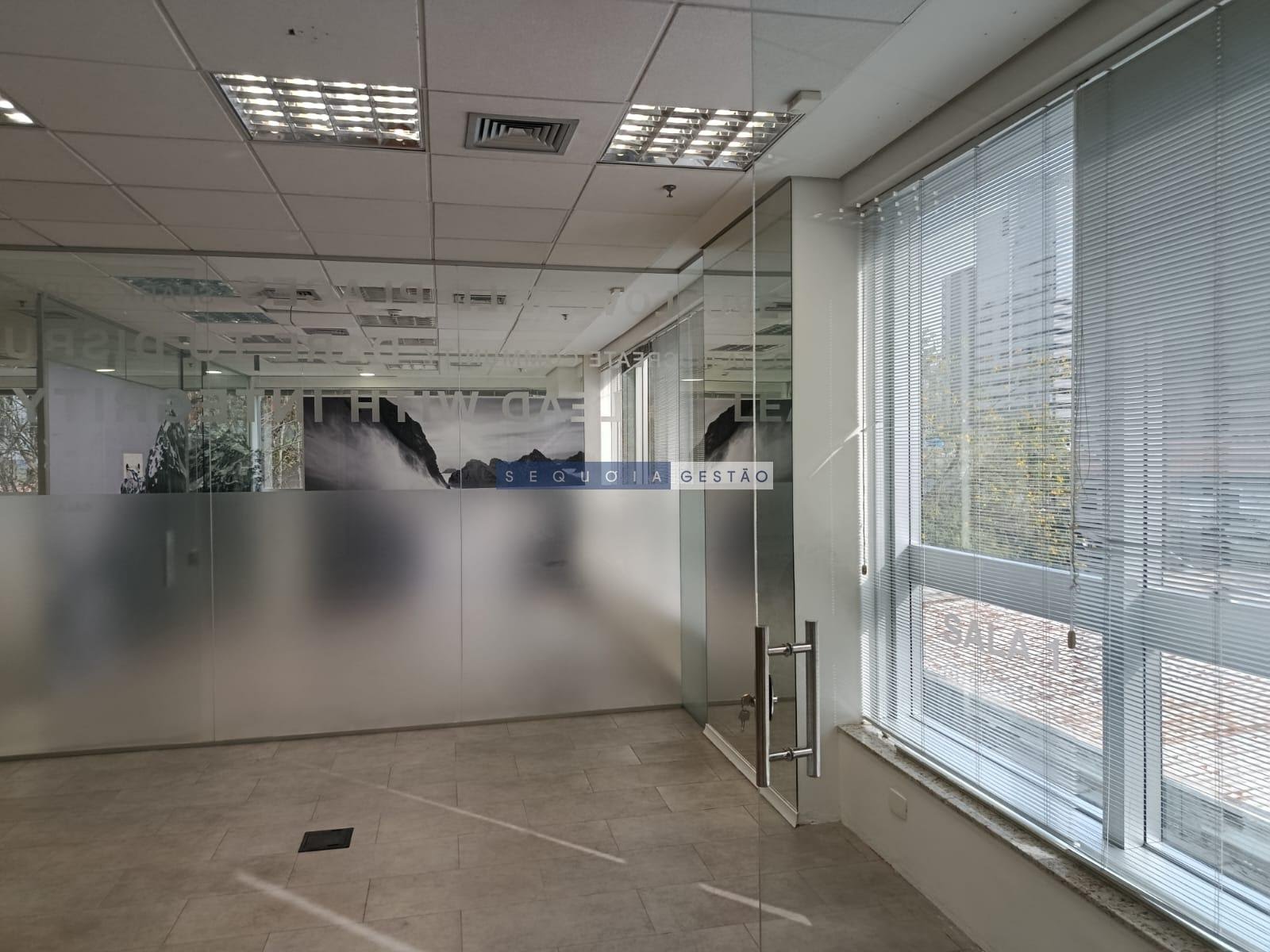 Comercial para alugar com 1 banheiro, 5 vagas e 229m² no Itaim Bibi, São Paulo (SP) — foto 7 de 24