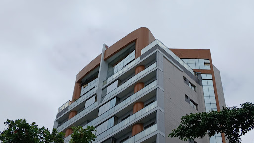 Apartamento alto padrão Ed. Parklane Jaqueira 4 quartos, 3 suites, 2 vagas Recife-PE