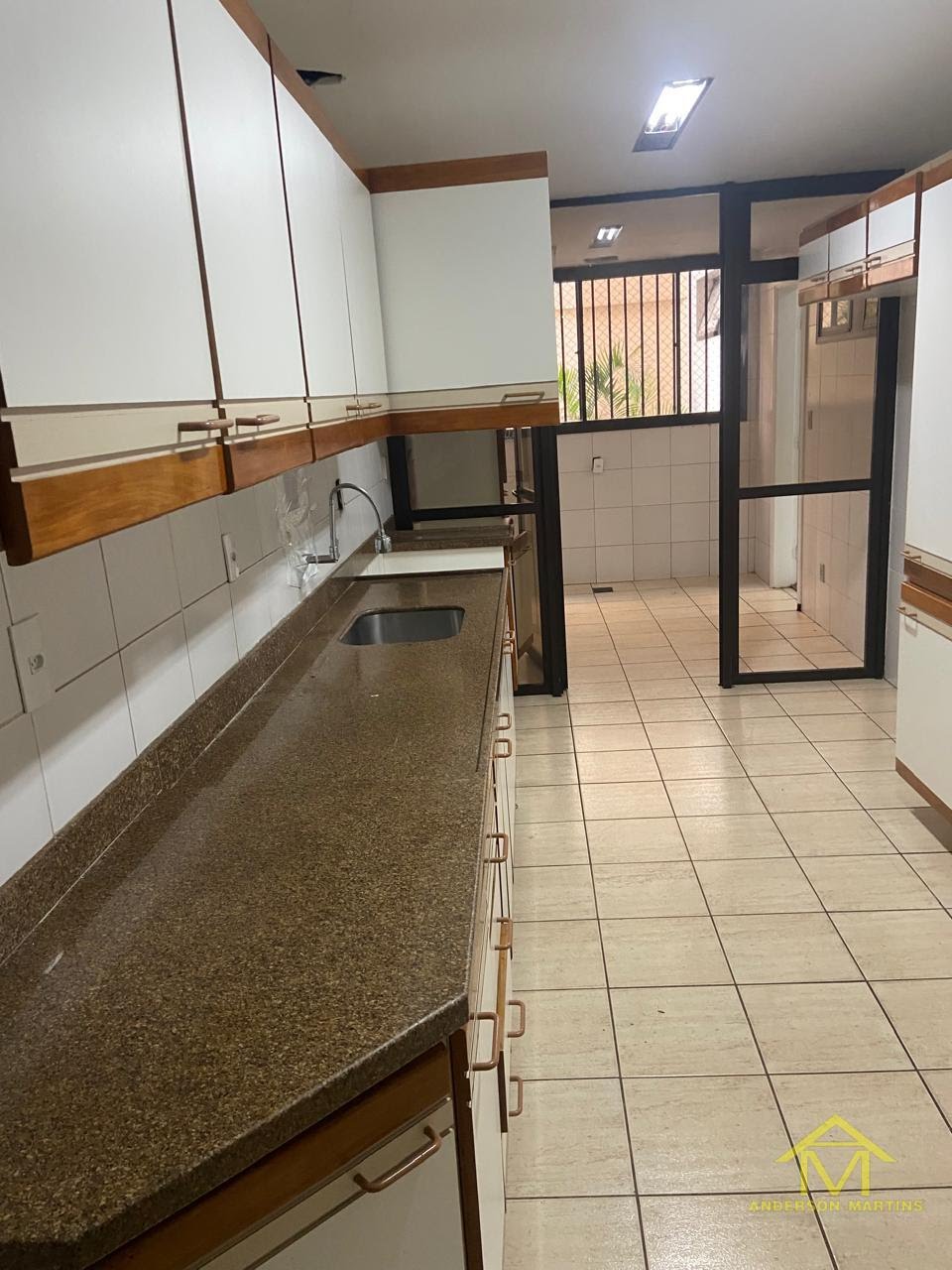 Apartamento à venda com 4 quartos, 3 banheiros, 2 vagas e 198m² no Praia da Costa, Vila Velha (ES) — foto 4 de 19