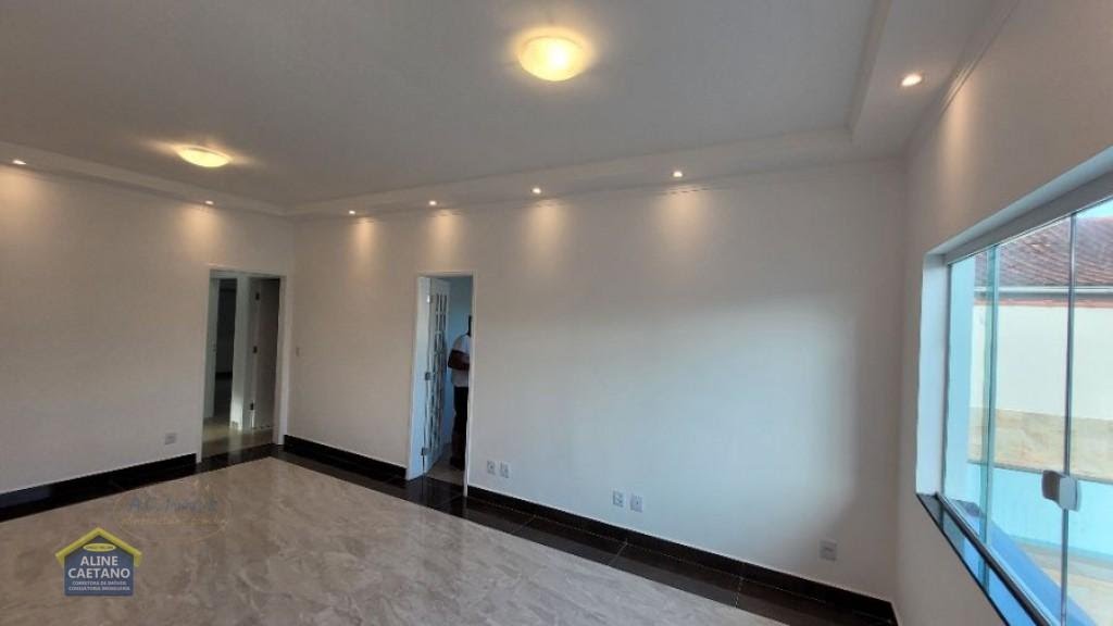 Casa à venda com 3 quartos, 3 suítes, 3 vagas e 124m² no Jardim Imperador, Praia Grande (SP) — foto 10 de 26