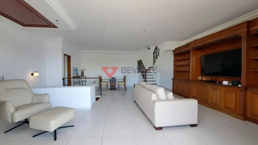 Casa à venda com 4 quartos, 3 suítes, 2 vagas e 458m² no Urca, Rio de Janeiro (RJ) — foto 20 de 30