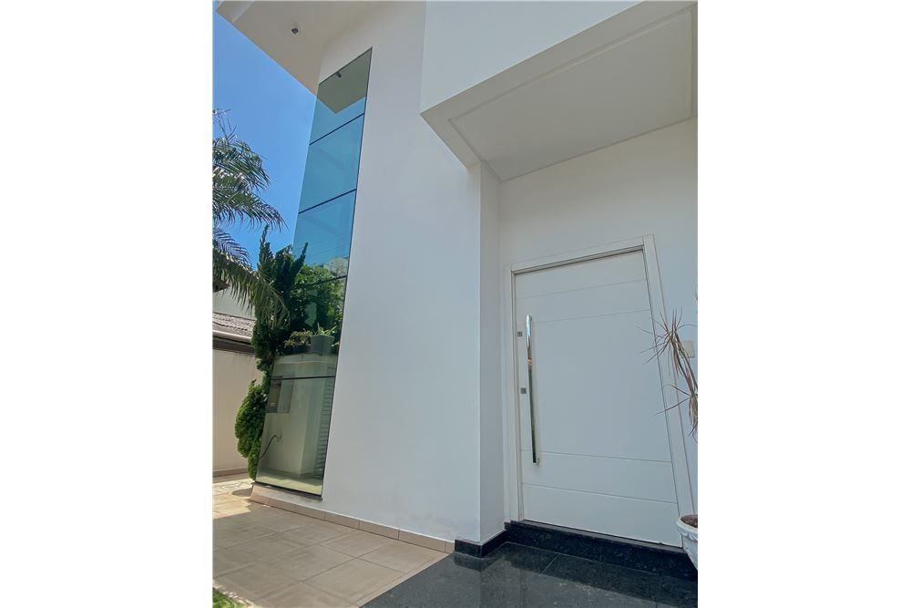 Casa à venda com 4 quartos, 5 banheiros, 2 vagas e 284m² no Centro, Balneário Camboriú (SC) — foto 2 de 30