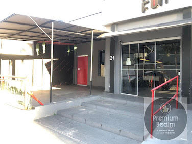 Casa Comercial em Parque Tamandaré  -  Campos dos Goytacazes