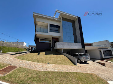 Casa em Condomínio em Gleba Figueira  -  Umuarama