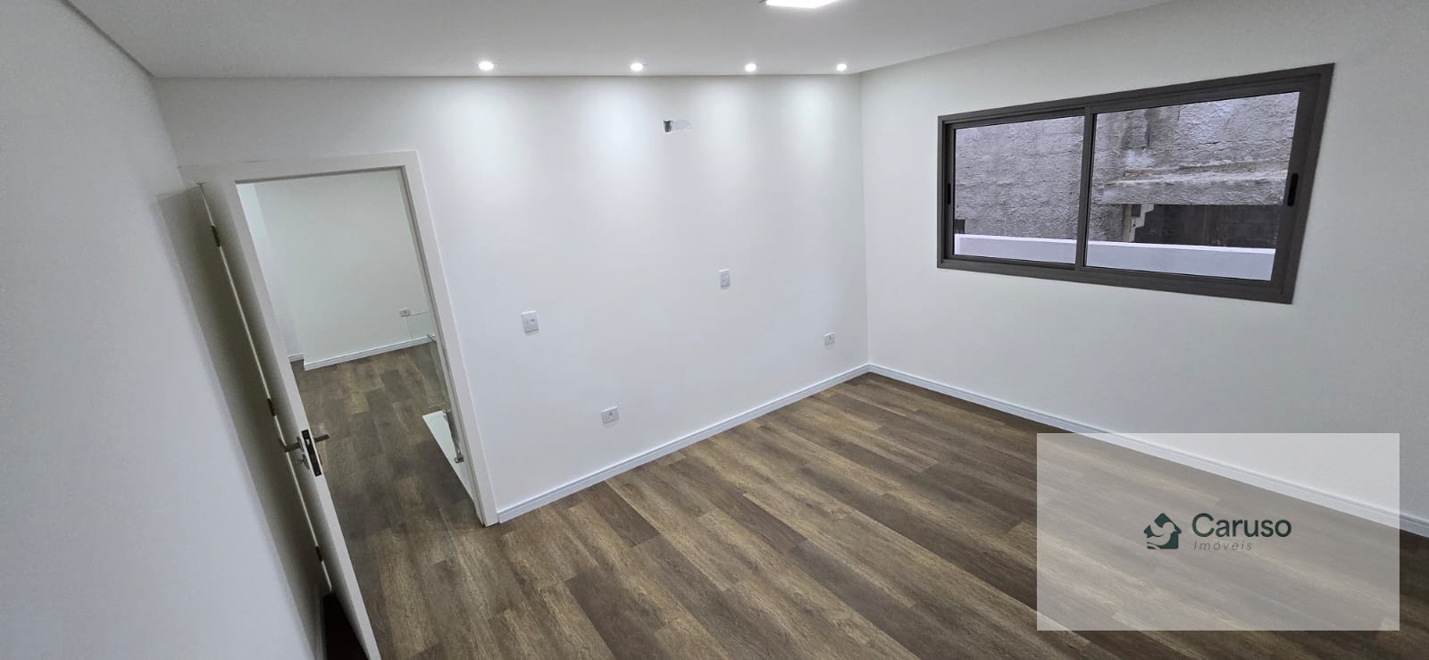Casa à venda com 4 suítes, 4 vagas e 300m² no Condomínio Real Park, Arujá (SP) — foto 13 de 26