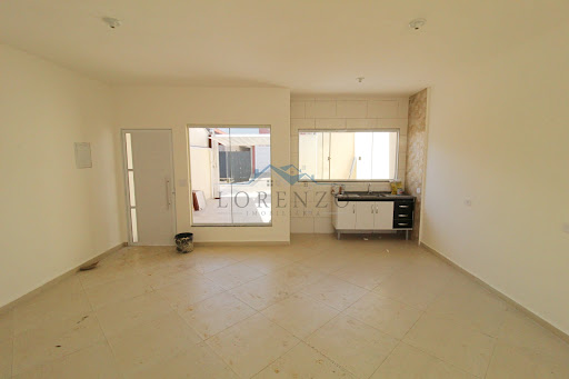 Sala de estar e cozinha