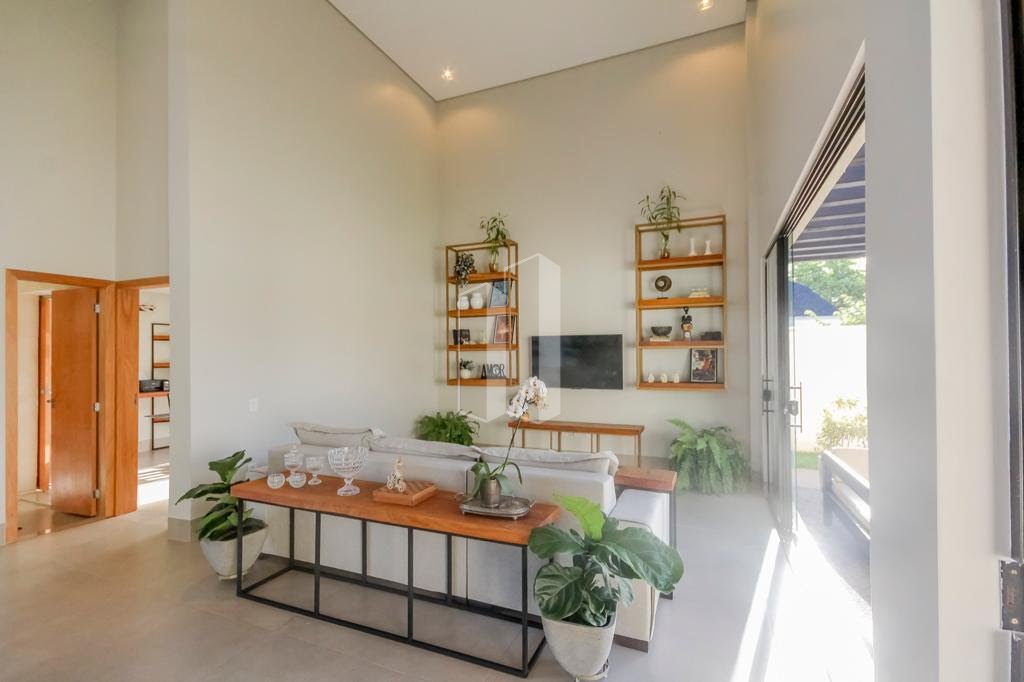 Casa à venda com 5 quartos, 5 suítes, 4 vagas e 615m² no Fazenda Vau das Pombas, Goiânia (GO) — foto 6 de 30
