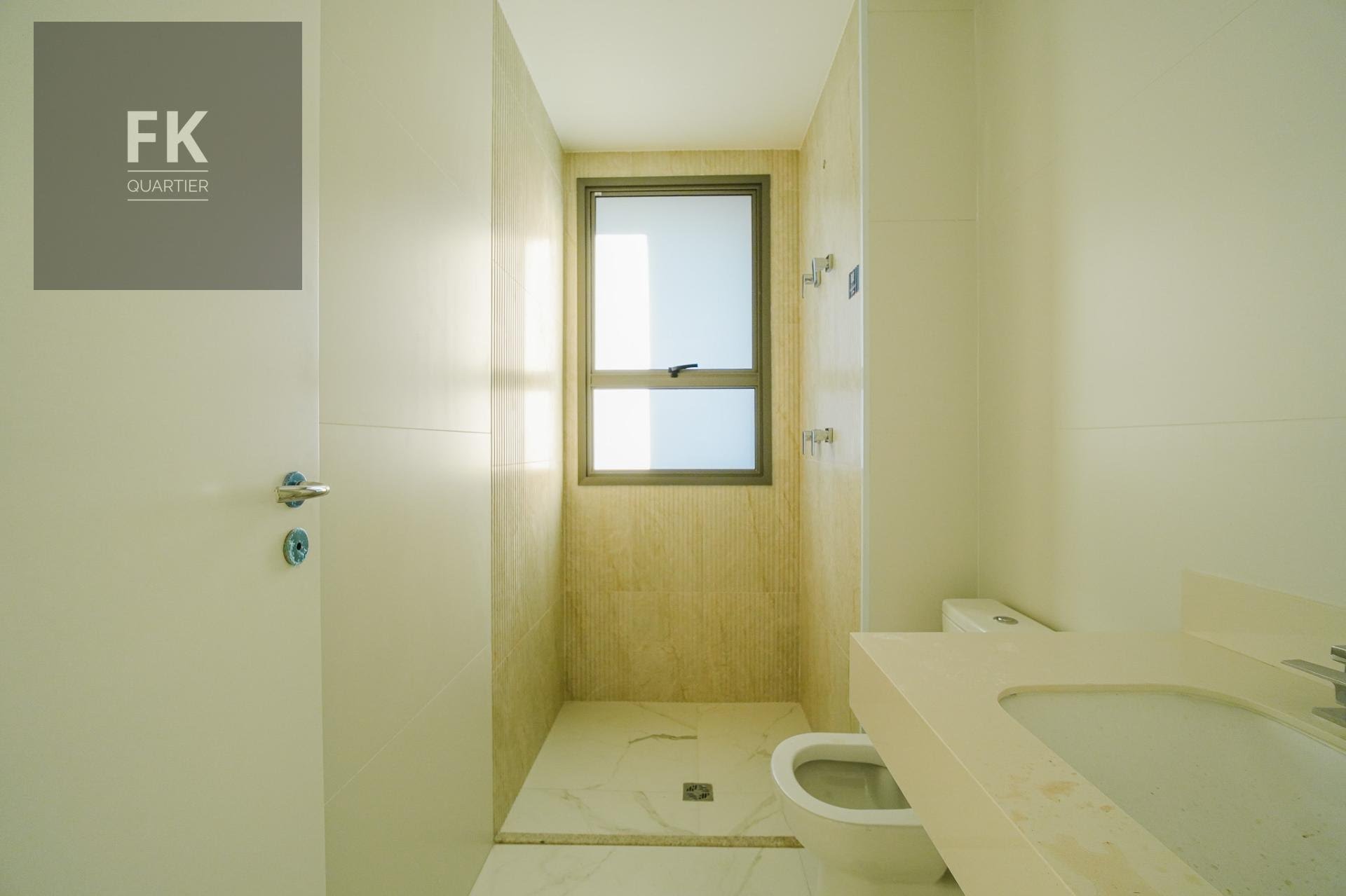 Apartamento à venda com 4 quartos, 4 suítes, 4 vagas e 244m² no Alphaville, Barueri (SP) — foto 22 de 28