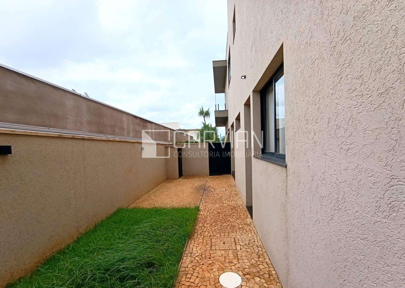 Casa à venda com 5 quartos, 5 suítes, 8 vagas e 1130m² no Jardim Botânico, Ribeirão Preto (SP) — foto 2 de 30
