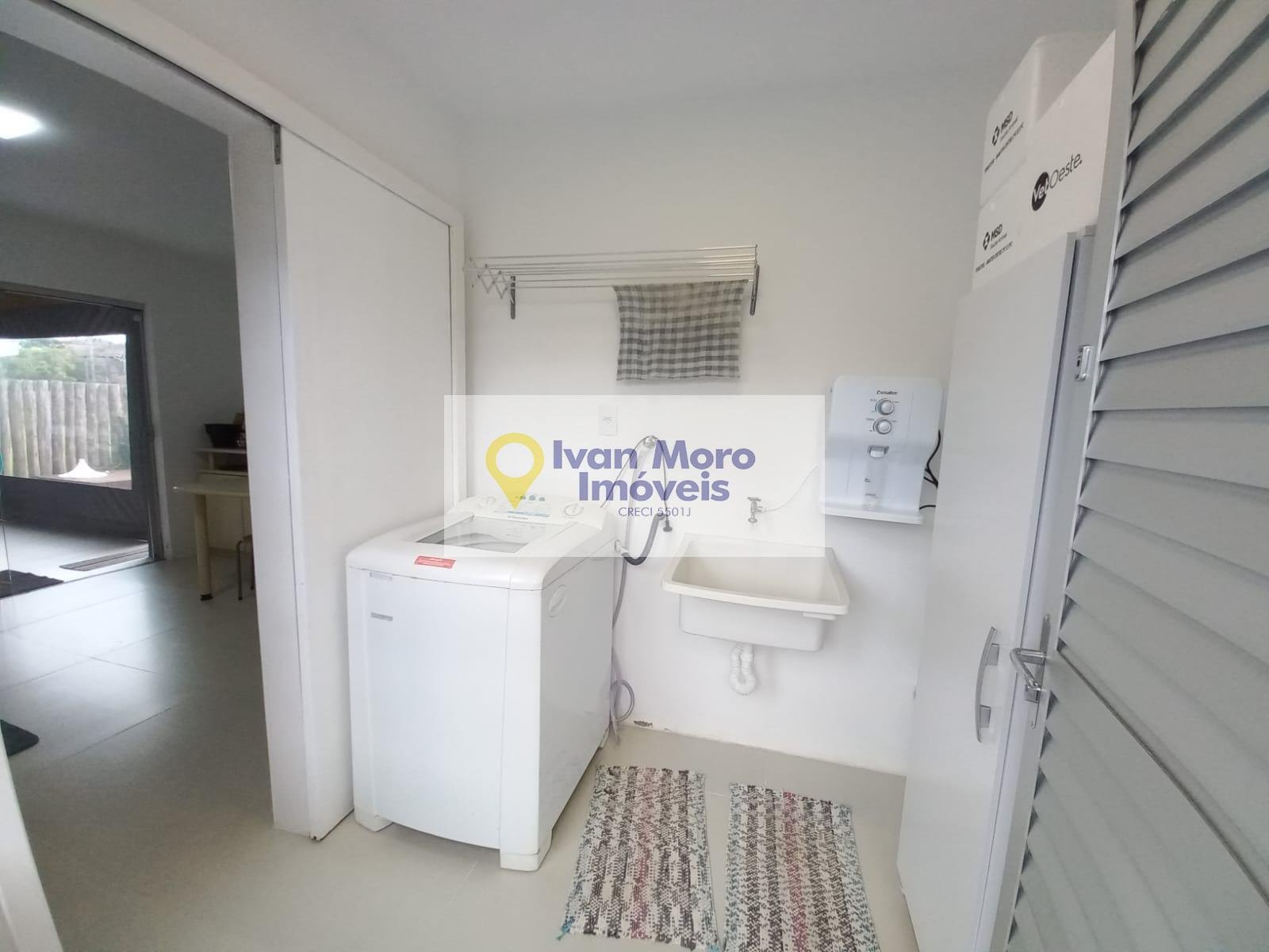 Casa para alugar com 4 quartos, 1 suíte, 3 vagas e 200m² no Daniela, Florianópolis (SC) — foto 12 de 30