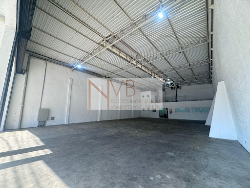 Galpão à Venda e Locação em Vargem Grande Paulista - 527m²