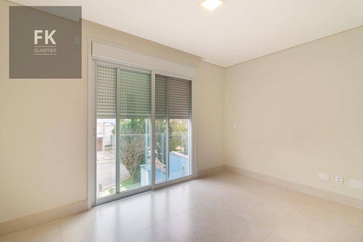 Casa à venda com 4 quartos, 4 suítes, 6 vagas e 430m² no Alphaville, Santana de Parnaíba (SP) — foto 8 de 30