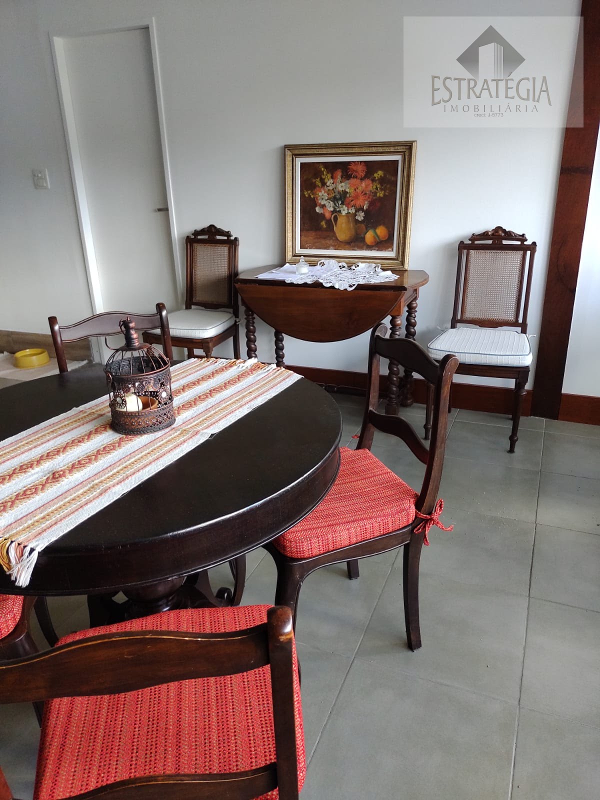 Apartamento à venda com 3 quartos, 1 suíte, 2 vagas e 120m² no Nogueira, Petrópolis (RJ) — foto 5 de 18