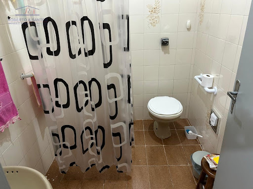 Banheiro da suíte no térreo
