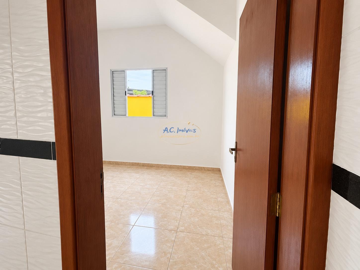 Casa à venda com 1 quarto, 1 banheiro, 1 vaga e 34m² no Balneario Japurá, Praia Grande (SP) — foto 7 de 12