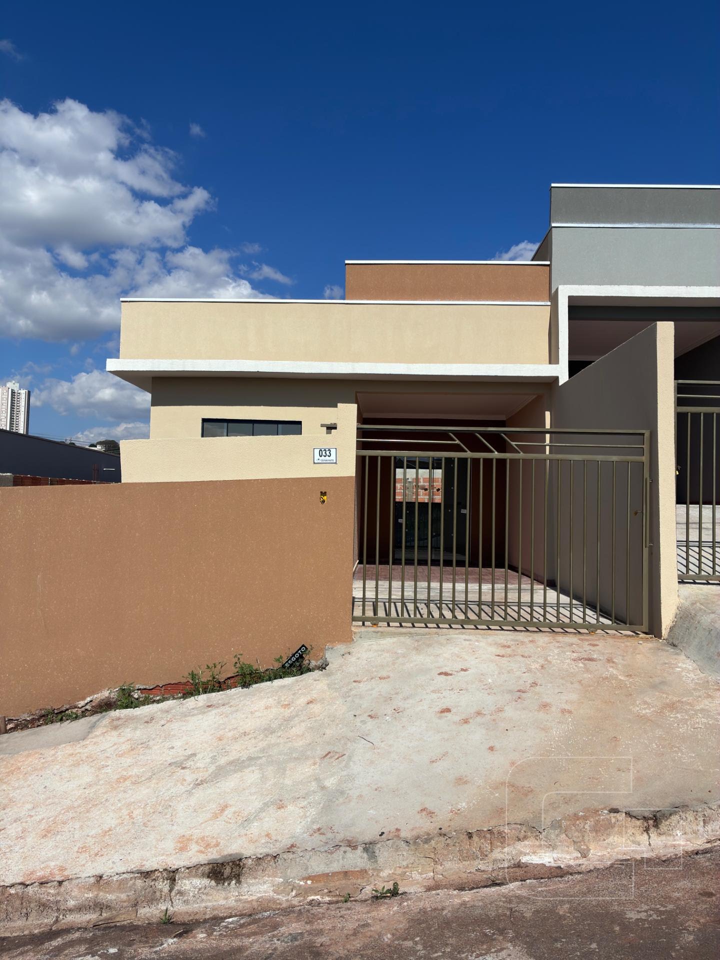 Casa à venda com 2 quartos e 1 banheiro no Jardim Lice, Apucarana (PR) — foto 2 de 4