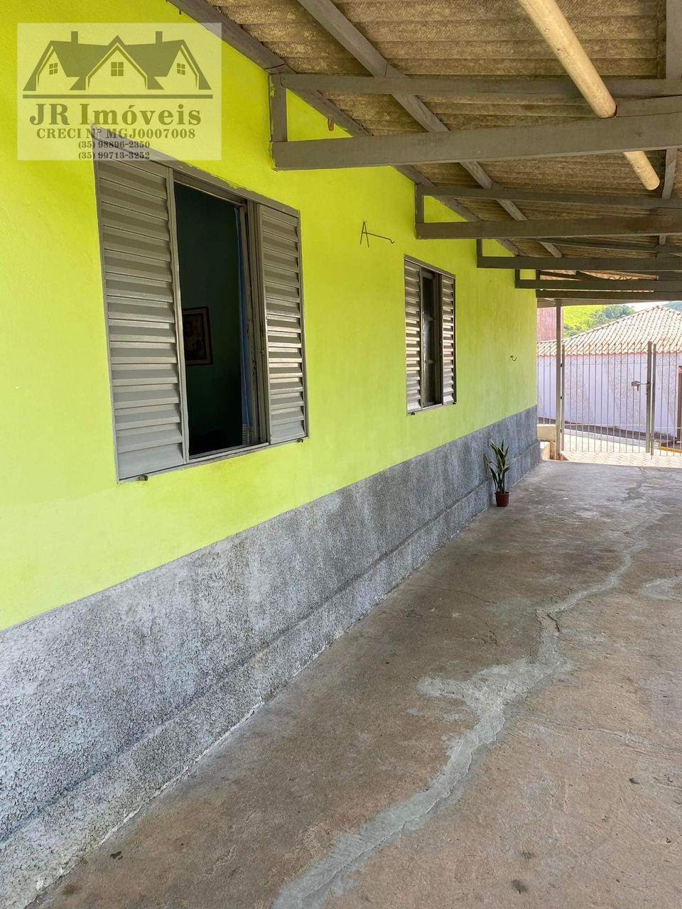 Casa à venda com 3 quartos, 1 banheiro, 2 vagas e 300m² no Bairro Santa Barbara, Piranguinho (MG) — foto 12 de 13