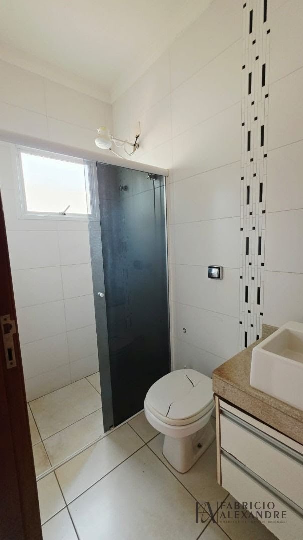 Casa à venda com 3 quartos, 1 suíte, 4 vagas e 128m² no Residencial Alta Vista, São José do Rio Preto (SP) — foto 9 de 23
