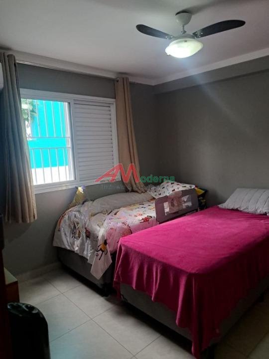 Casa à venda com 4 quartos, 1 suíte, 2 vagas e 273m² no Rudge Ramos, São Bernardo do Campo (SP) — foto 21 de 30