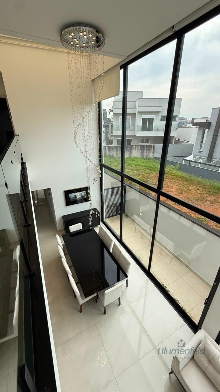 Casa à venda com 4 quartos, 4 suítes, 6 vagas e 370m² no Condomínio Real Park, Arujá (SP) — foto 17 de 30