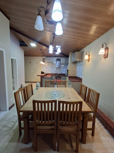 Casa de Condomínio em Morada de Laranjeiras - Serra à Venda