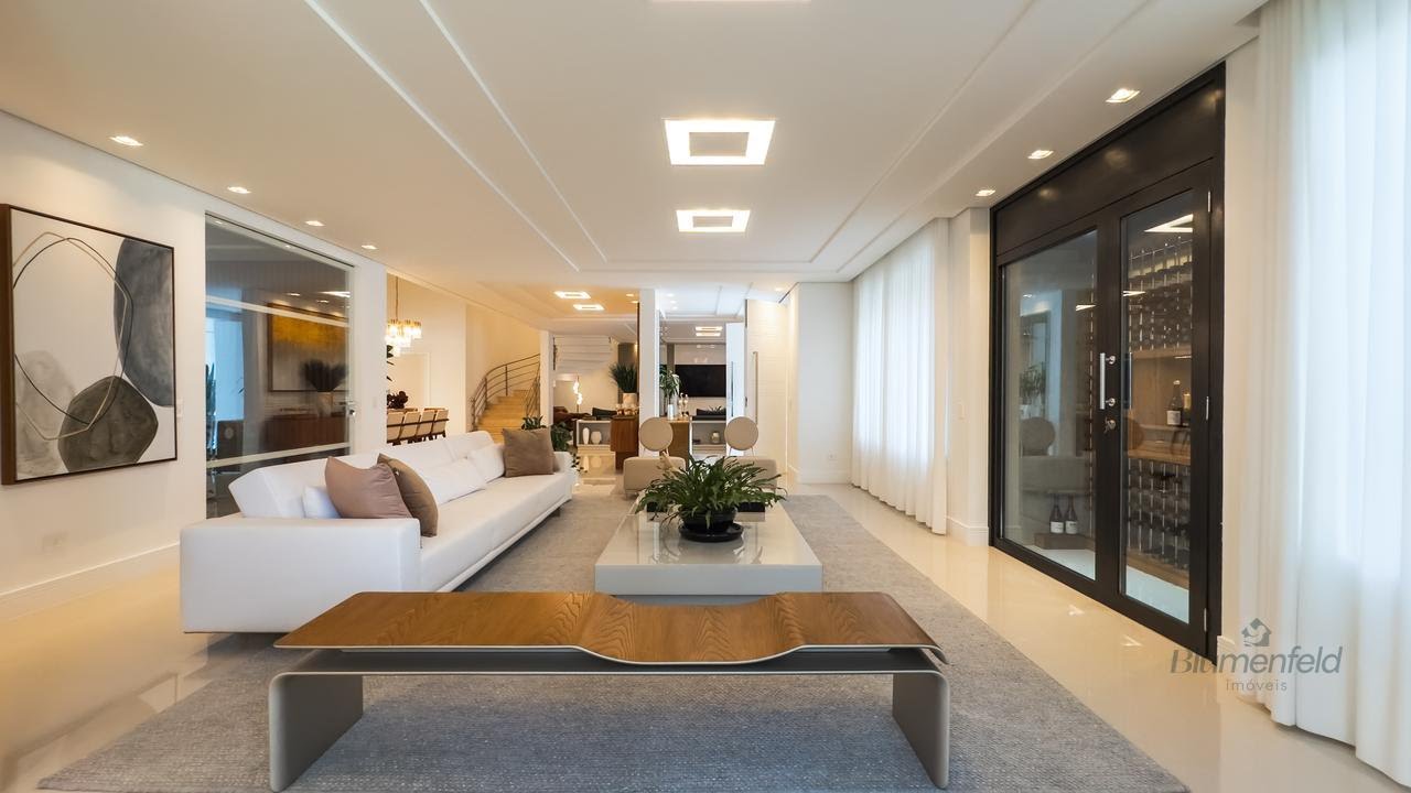 Casa à venda com 4 quartos, 4 suítes, 6 vagas e 640m² no Condomínio Arujazinho III, Arujá (SP) — foto 8 de 29