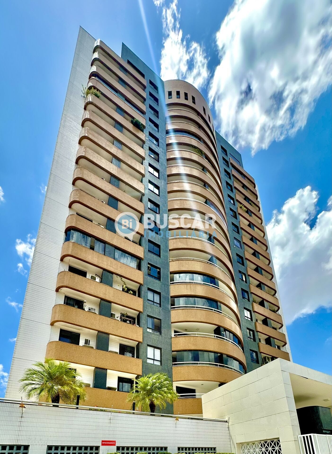Apartamento à venda com 4 quartos, 3 suítes, 2 vagas e 167m² no Capuchinhos, Feira de Santana (BA) — foto 7 de 30