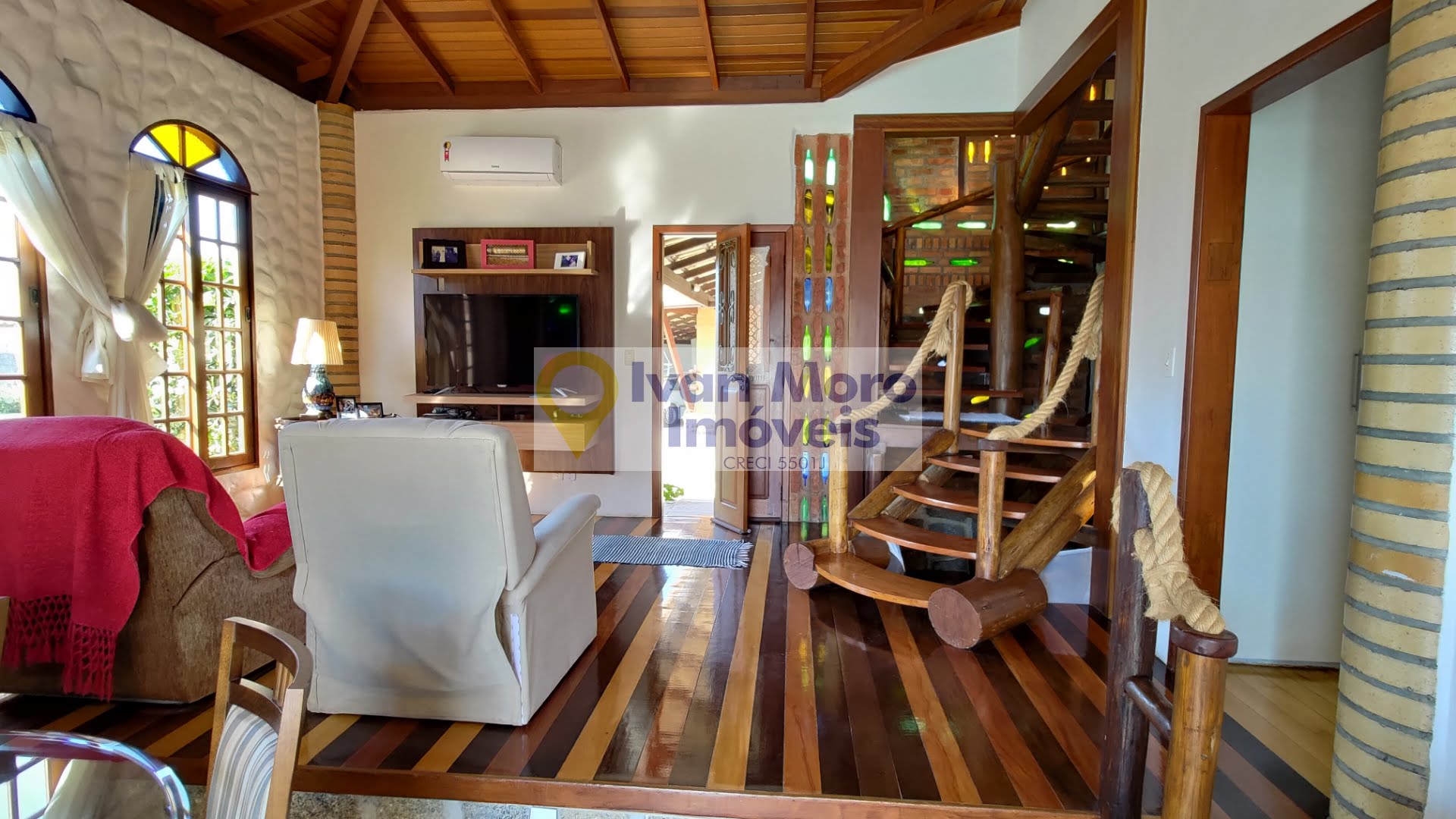 Casa à venda com 3 quartos, 3 banheiros, 3 vagas e 183m² no São João do Rio Vermelho, Florianópolis (SC) — foto 27 de 30