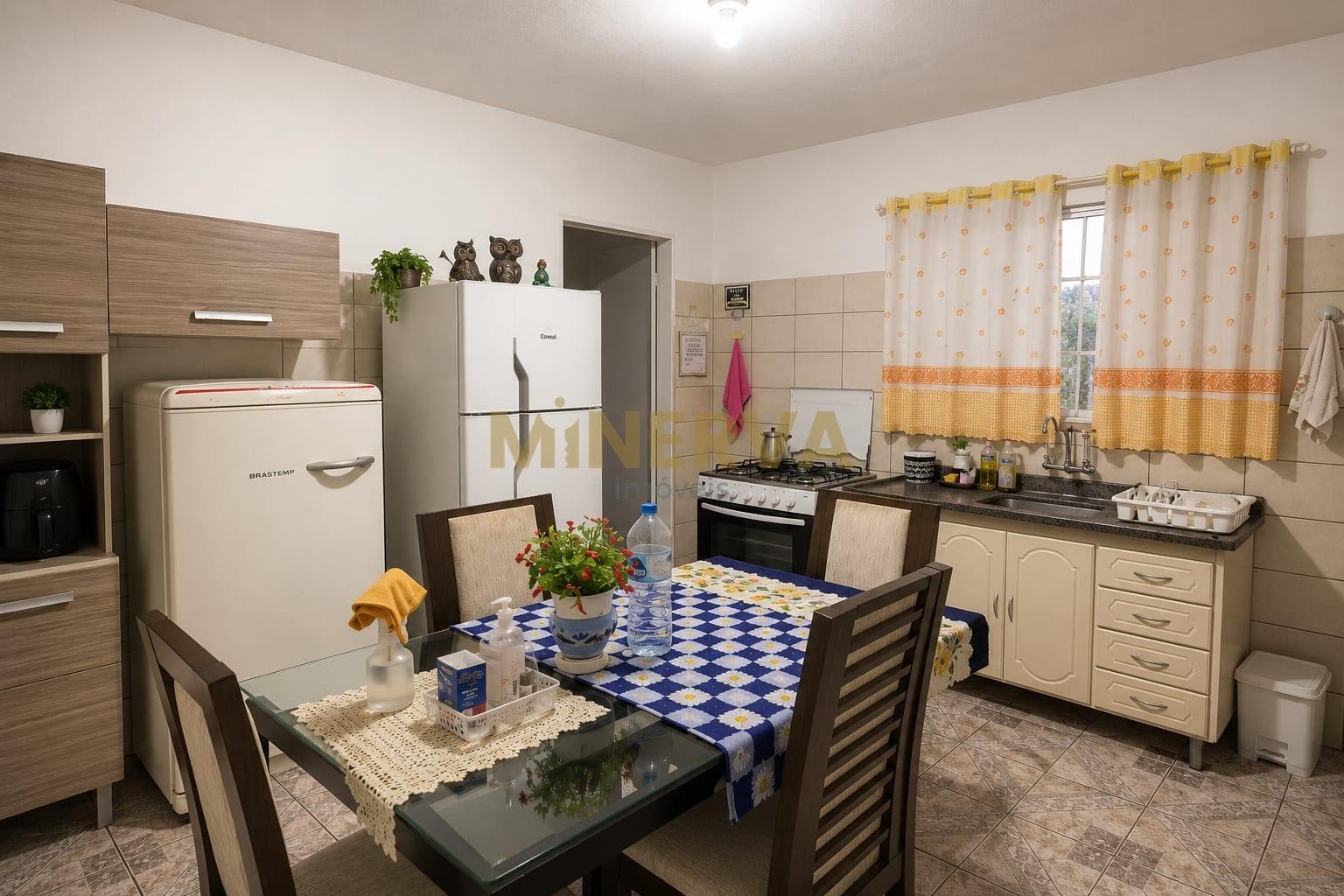 Casa à venda com 4 quartos, 1 suíte, 7 vagas e 220m² no Penha de França, São Paulo (SP) — foto 4 de 17