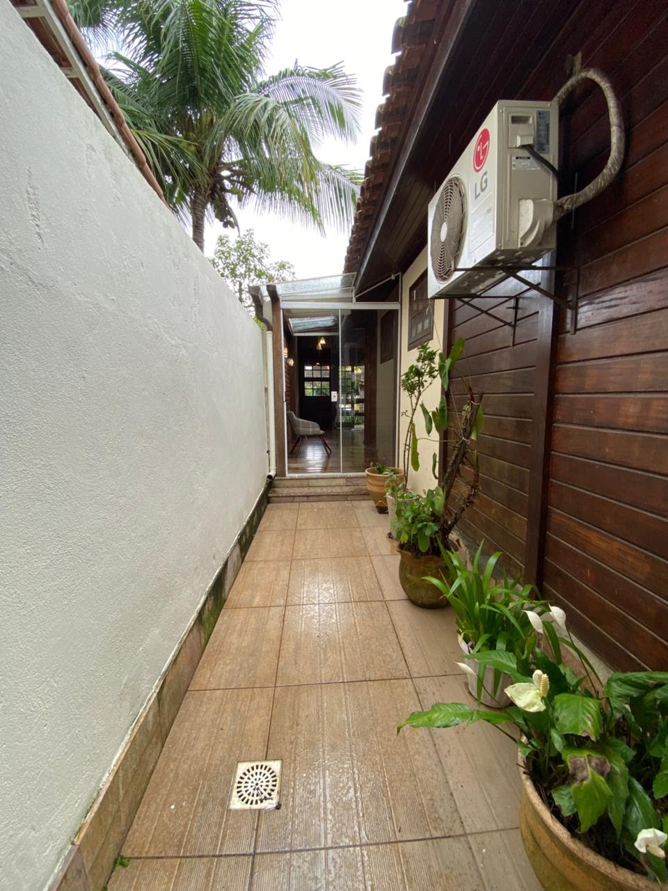 Casa para alugar com 4 quartos, 4 banheiros e 140m² no Vargem Pequena, Rio de Janeiro (RJ) — foto 14 de 24
