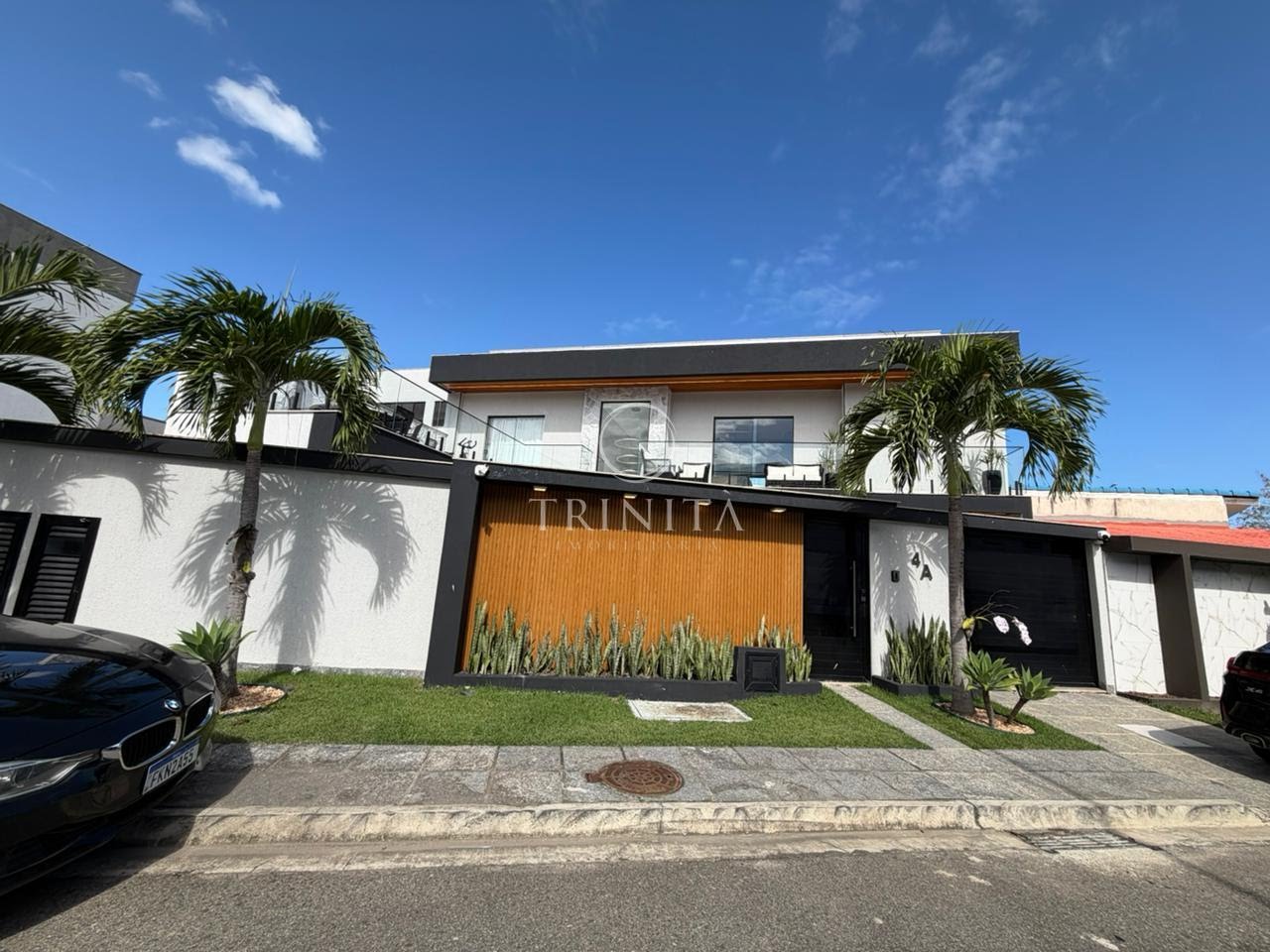 fachada-externa-casa-240m²-dream-garden-vargem-pequena