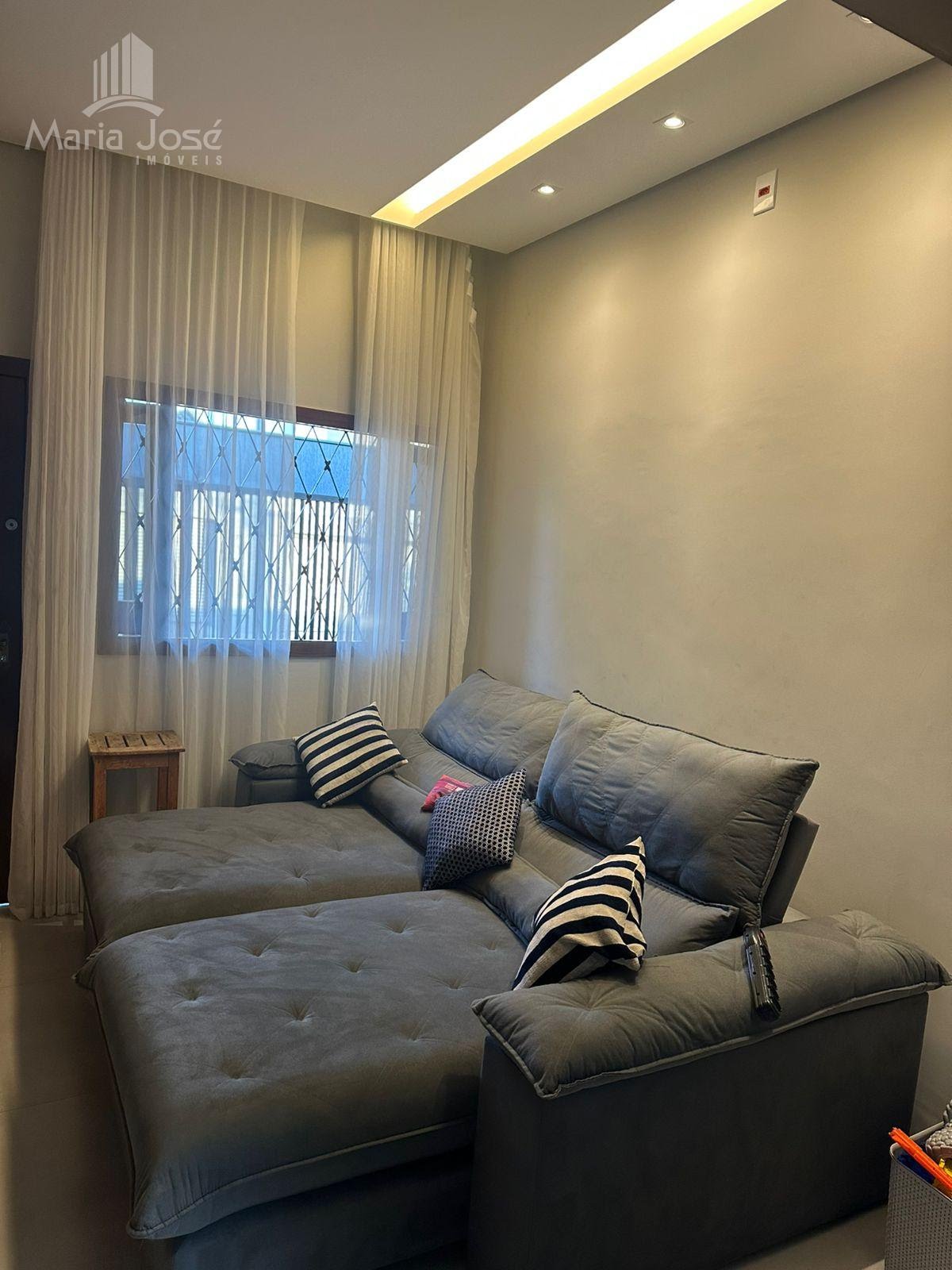 Casa à venda com 3 quartos, 1 suíte, 2 vagas e 102m² no Jardim Arizona, Sete Lagoas (MG) — foto 8 de 19