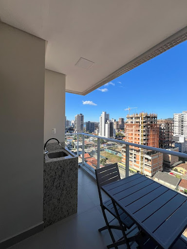 Apartamento 02 Dorm. em Balneario Perequê  -  Porto Belo