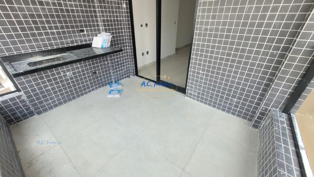 Apartamento à venda com 2 quartos, 1 suíte, 1 vaga e 76m² no Guilhermina, Praia Grande (SP) — foto 4 de 30