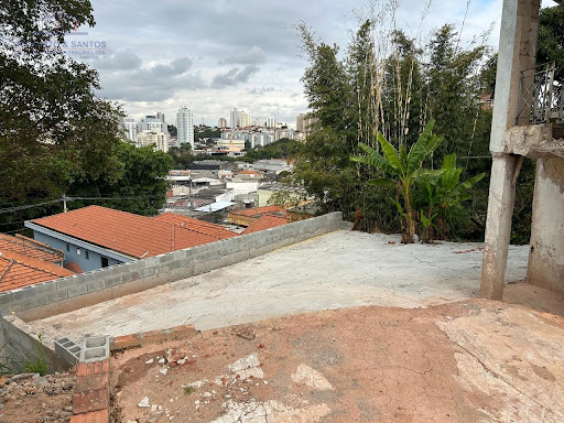 Vista dos fundos do terreno