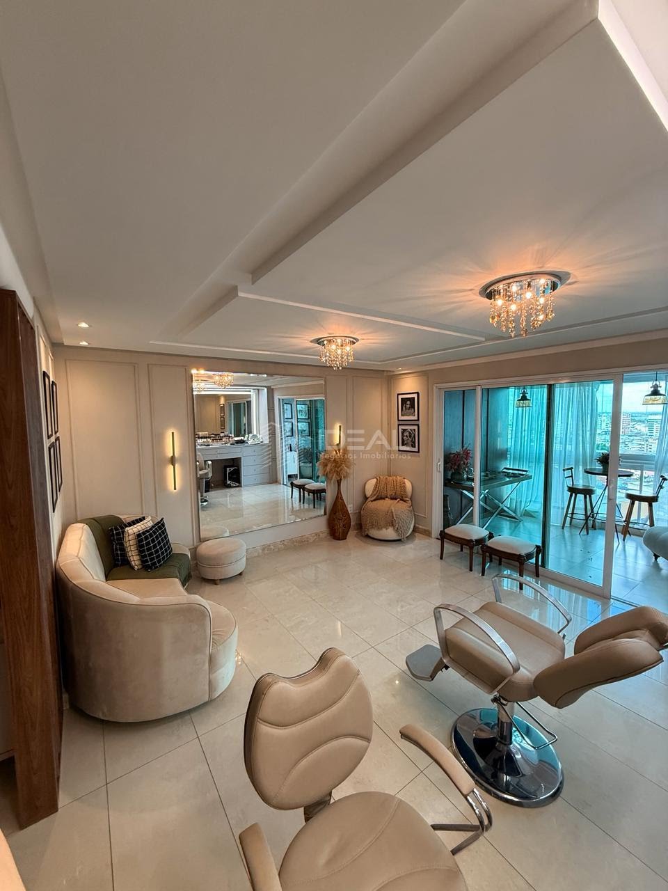 Apartamento à venda com 4 quartos, 4 suítes, 3 vagas e 233m² no Centro, Campos dos Goytacazes (RJ) — foto 28 de 30