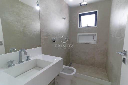 Banheiro - Rio Mar - Trinità