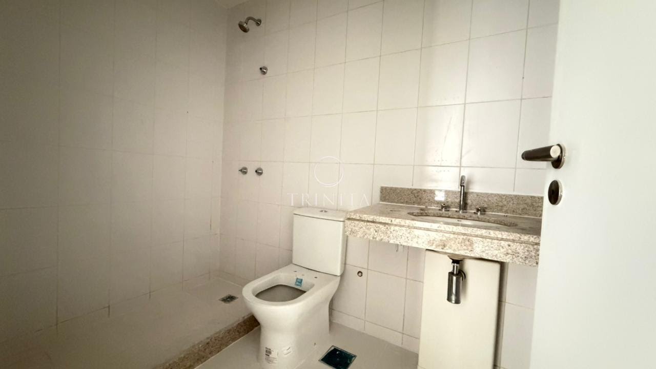 banheiro-trinitaimobiliaria-elos-ilhapura