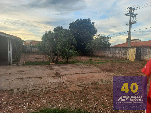 Venda Imóvel com uma casa com 1 suíte, R$ 700.000,00!