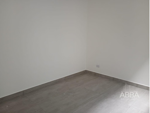 Casa em Tabuleiro  -  Matinhos