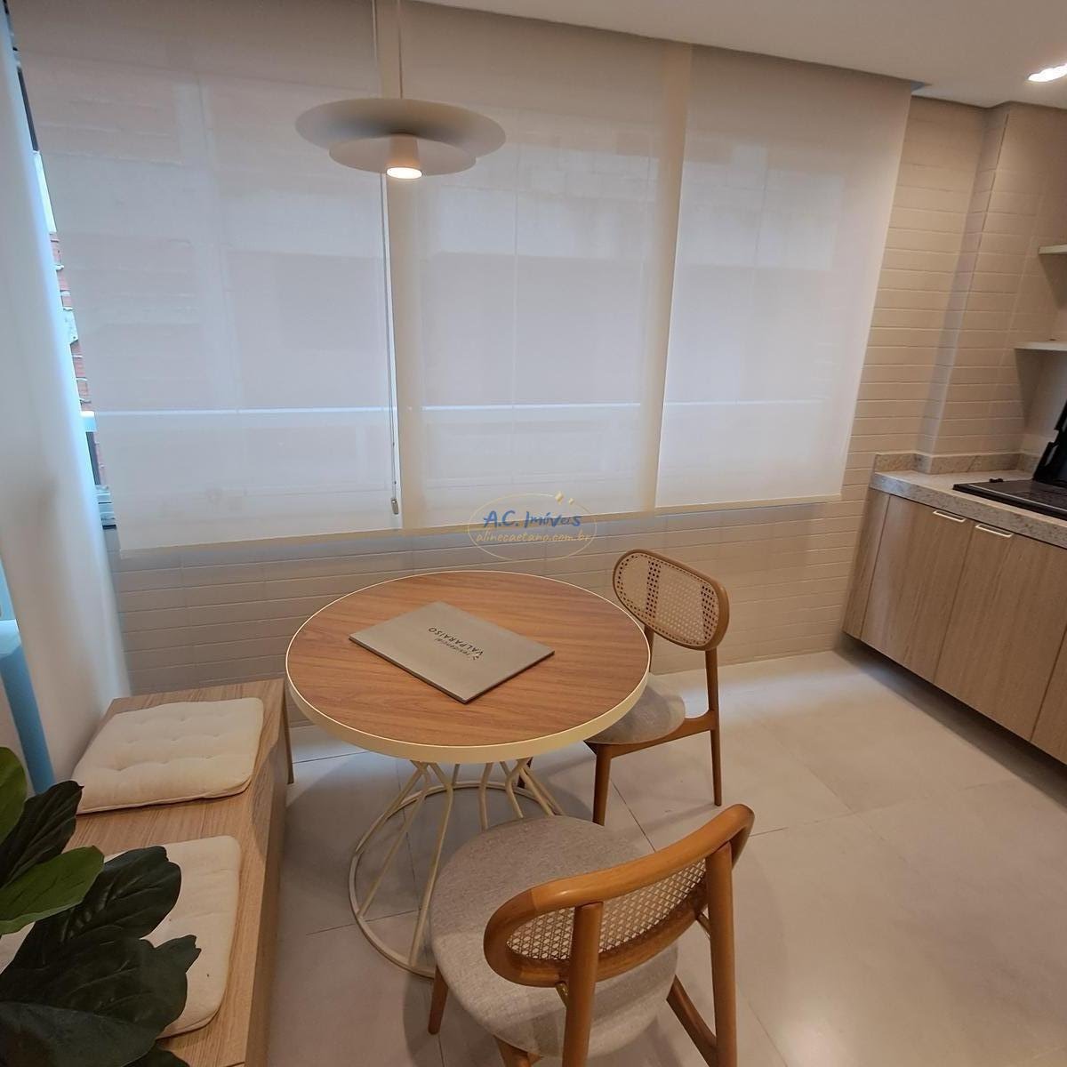 Apartamento à venda com 2 quartos, 1 suíte, 1 vaga e 61m² no Guilhermina, Praia Grande (SP) — foto 4 de 24